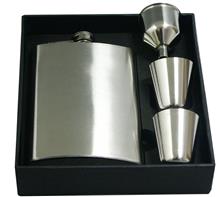 Flachmann-Set 4tlg.: ! AKTION - SUPERPREIS ! Flachmann-Set 4tlg. in Geschenkbox. Edelstahlfla