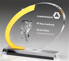 Acryltrophäe "Dynamic Award": "Dynamic Award" - Oval, seitlich aufgesetzt und ein äußerst eleganter "Touch