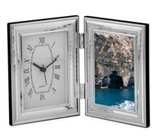 Uhr&Fotorahmen: Uhr und Fotorahmen "gehämmert" versilbert, anlaufgeschützt. Gravur auf bei