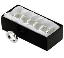 Serviettenringe solitär 6er: Serviettenring-Garnitur "Solitär" 6-teilig, im Geschenkkarton, versilbert