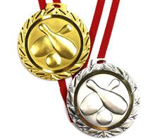 Medaille "SATURN 081" Kegeln+Band: Besonders SCHWERE MESSINGMEDAILLE mit Reliefmotiv "KEGELSYMBOL", effektv