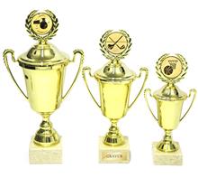 Deckelpokal inkl. MH+Motiv Ø50mm: Deckelpokal inkl. Emblemhalterung und Motiv Ø50mm Ihrer Wahl.