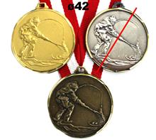 Medaille Saphir 076 Fischen inkl. Band: Messingmedaille mit Diamantschliffrand und geprägtem Motiv "FISCHEN" ink